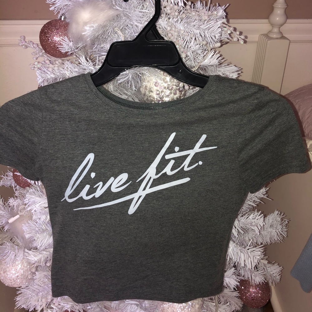 Live Fit Cropped Tee